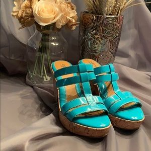 Euro by Sofft teal wedges